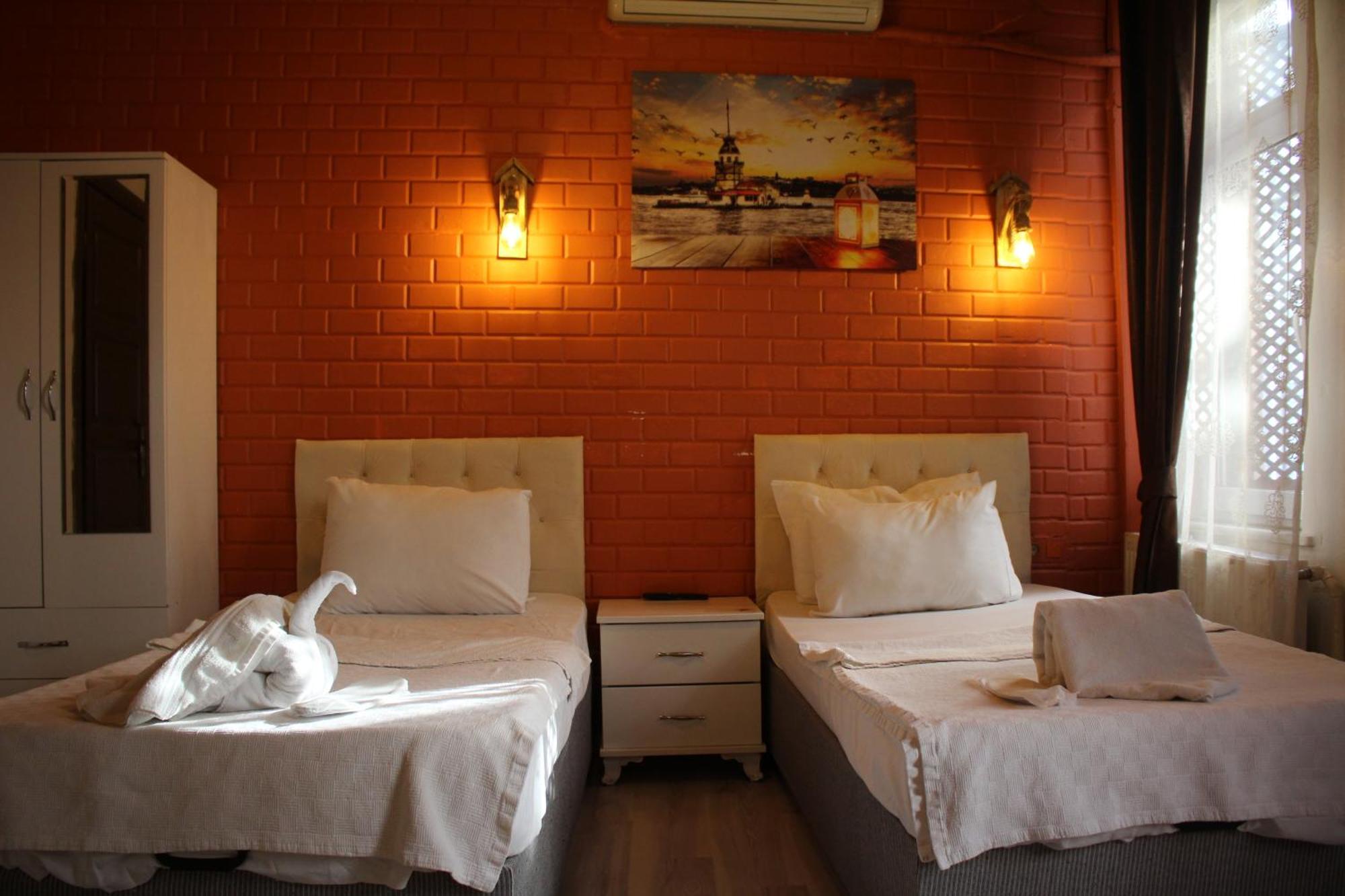Taksim Bricktown Suite Стамбул Екстер'єр фото