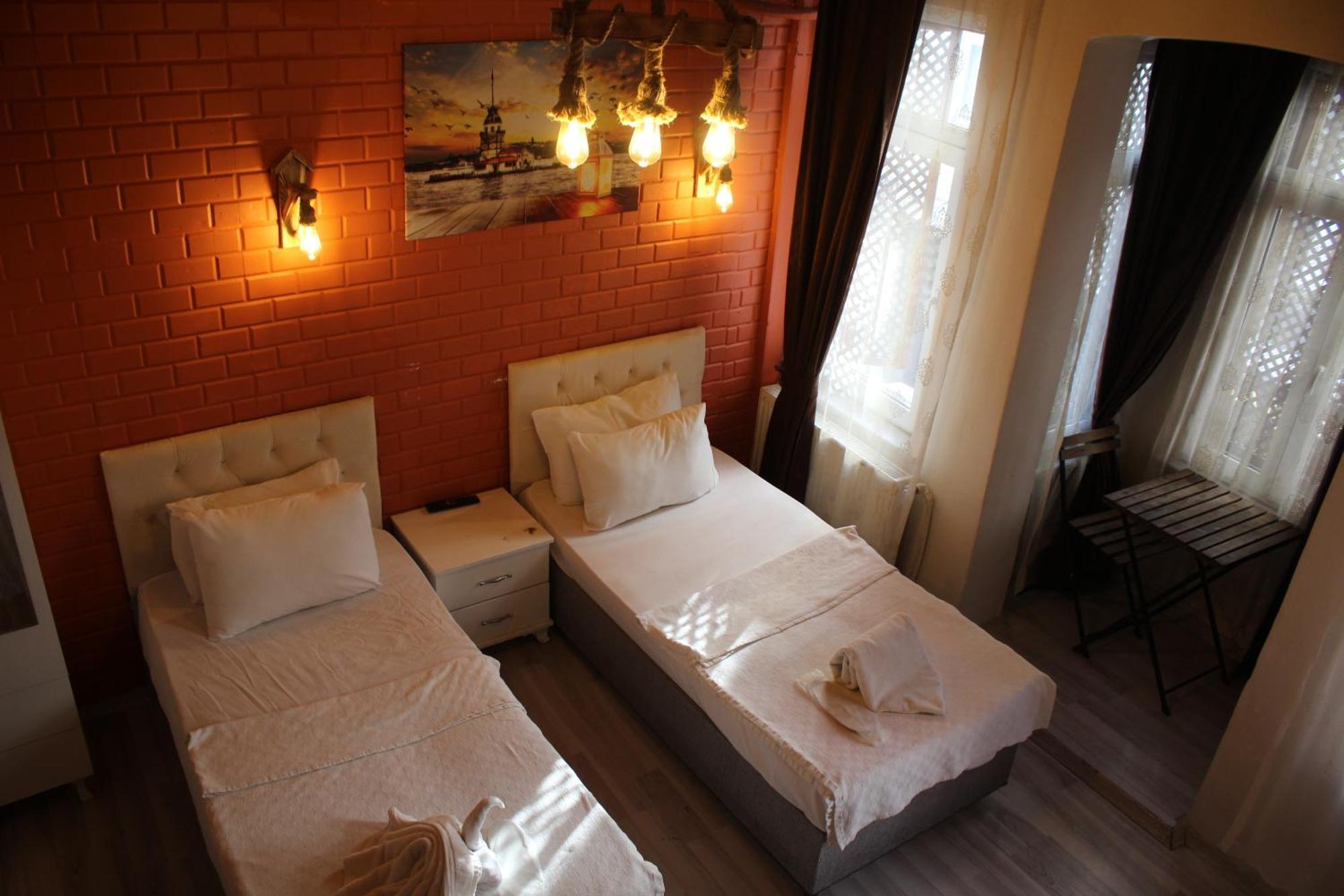 Taksim Bricktown Suite Стамбул Екстер'єр фото
