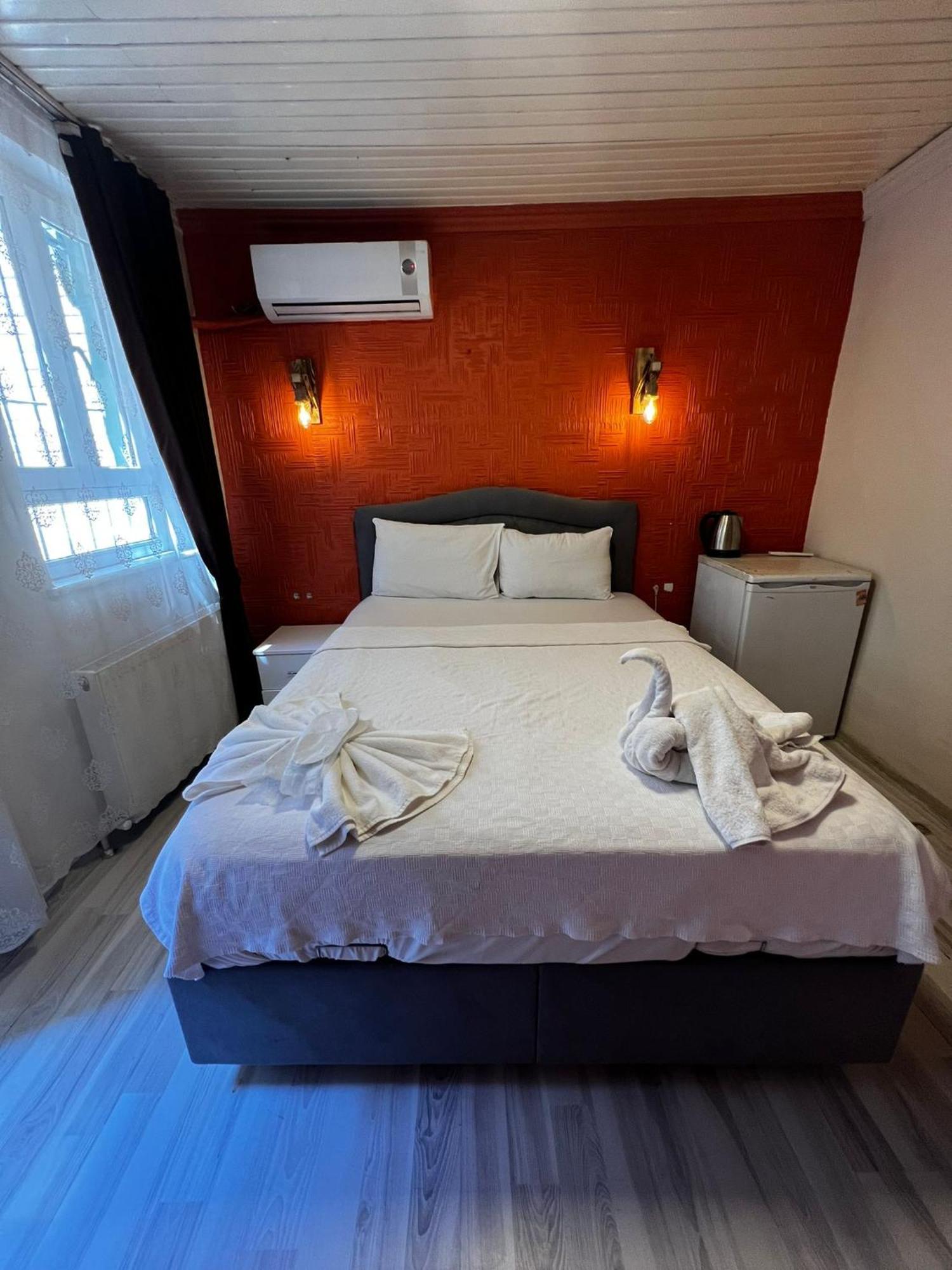 Taksim Bricktown Suite Стамбул Екстер'єр фото